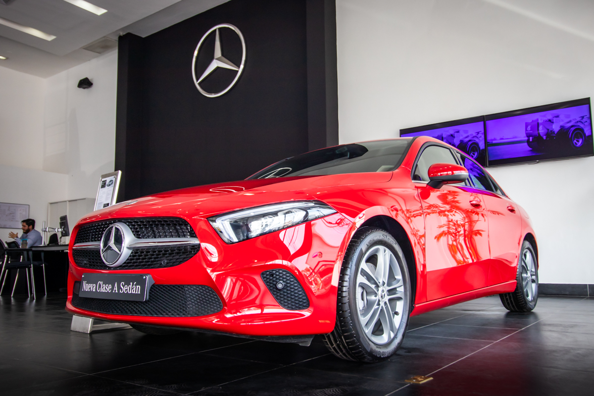 Mercedes-Benz Nuevo CLA Coupé, Configurador de coches nuevos