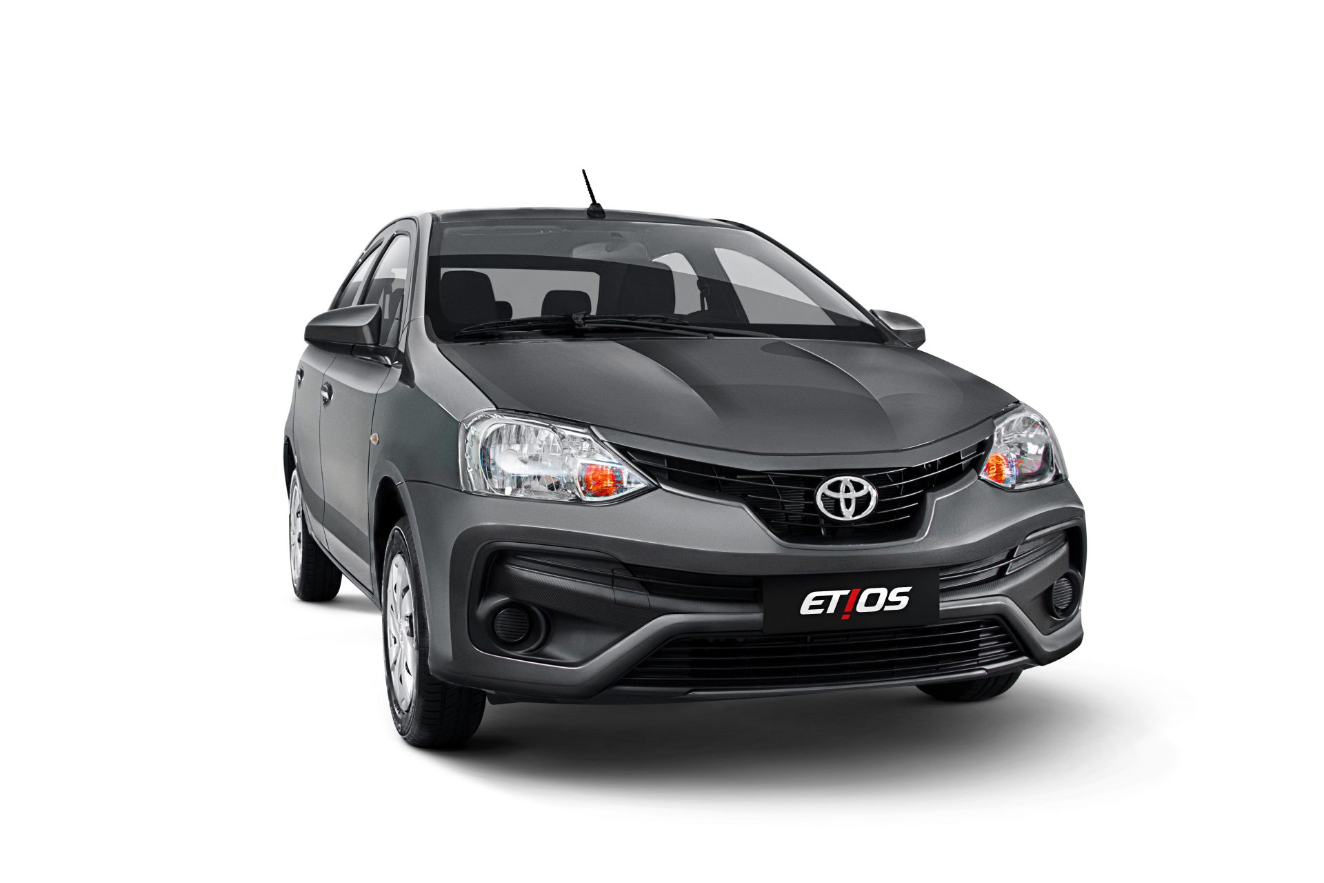 NUEVO TOYOTA ETIOS LLEGA AL PERÚ CON UN RENOVADO DISEÑO PARA SEGUIR